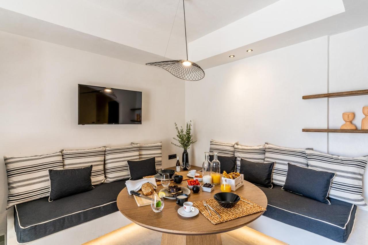 Amer Suites Fira  Bagian luar foto