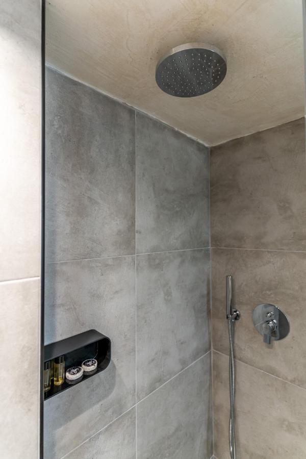 Amer Suites Fira  Bagian luar foto