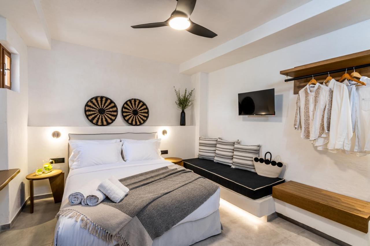 Amer Suites Fira  Bagian luar foto