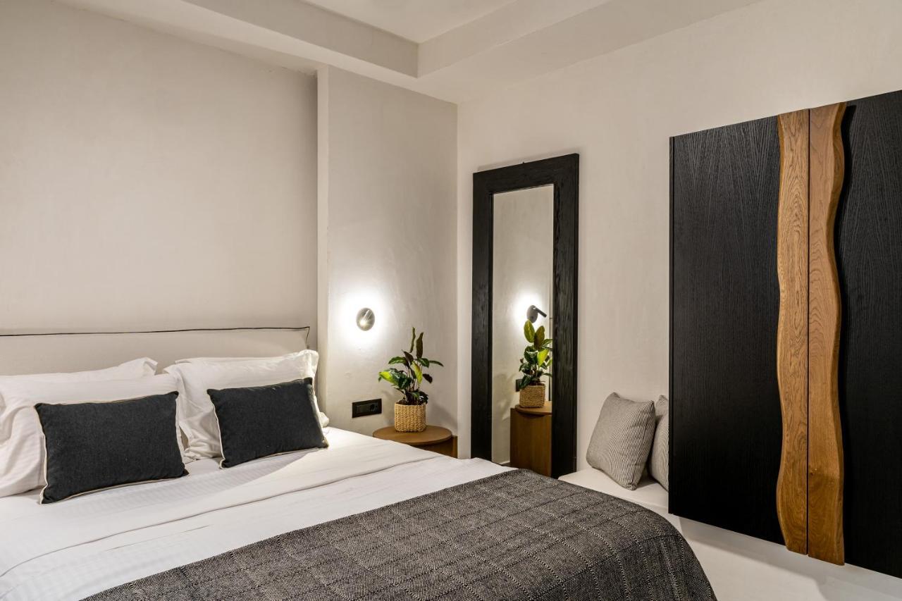 Amer Suites Fira  Bagian luar foto