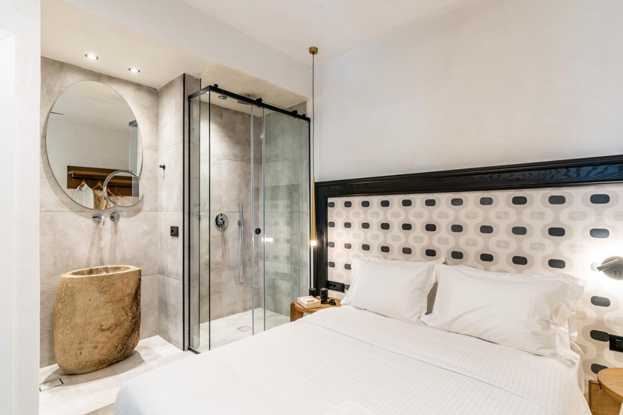 Amer Suites Fira  Bagian luar foto